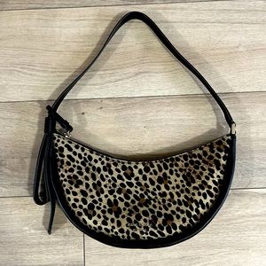 NWOT Kate Spade Smile Shoulder Bag ♠️